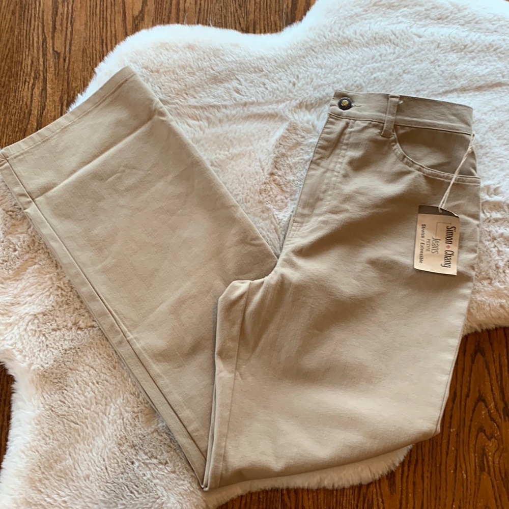 NWT. Simon Chang dress pant